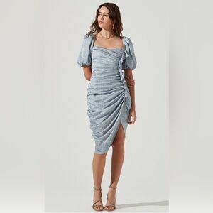 New ASTR The Label Emma Ruched Puff Sleeve Ditsy Floral Asymmetrical Dress L